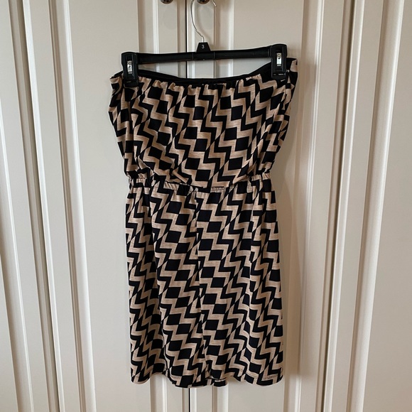 Three Hearts Dresses & Skirts - Strapless Mini Dress